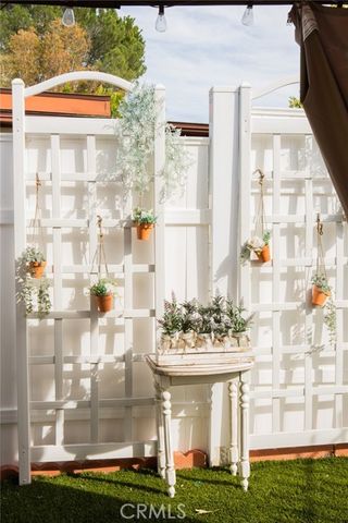 23777 Mulholland Hwy Spc 73, Calabasas, CA 91302