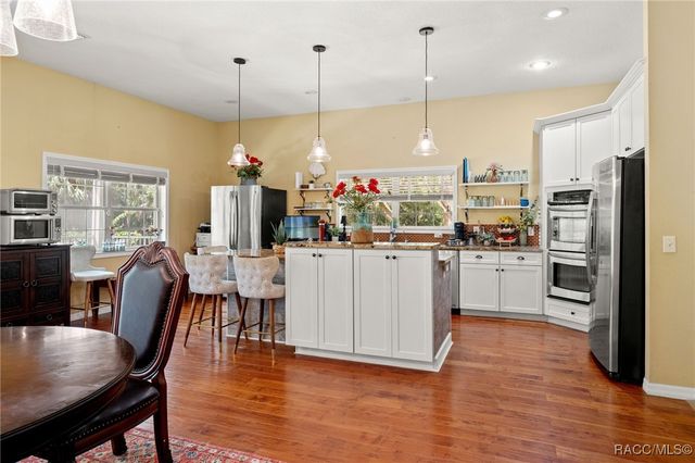 4270 SE 193rd Place, Yankeetown, FL 34498