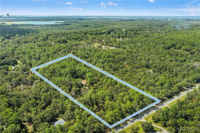 4270 SE 193rd Place, Yankeetown, FL 34498