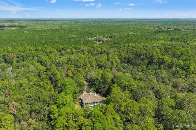 4270 SE 193rd Place, Yankeetown, FL 34498