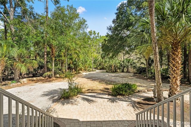 4270 SE 193rd Place, Yankeetown, FL 34498