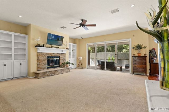 4270 SE 193rd Place, Yankeetown, FL 34498