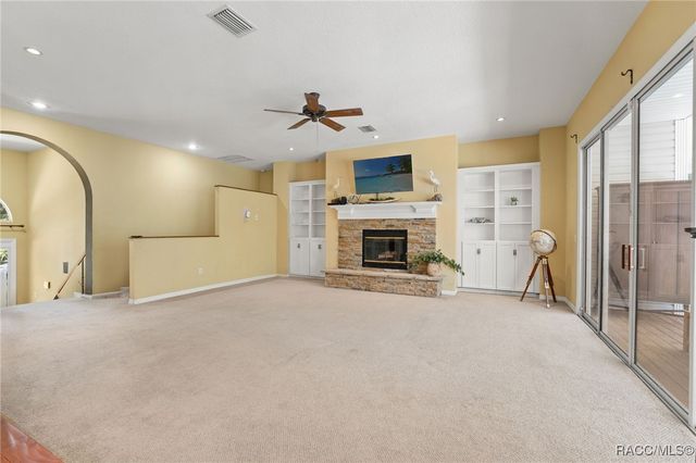 4270 SE 193rd Place, Yankeetown, FL 34498