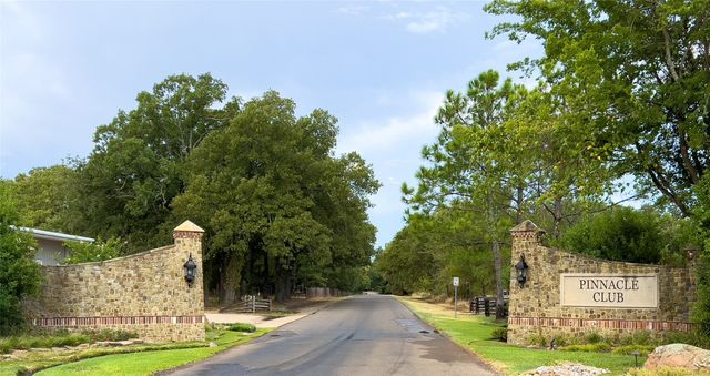 223 Colonial Drive, Mabank, TX 75156