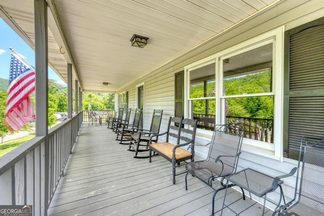 132 Heavenly Drive, Blairsville, GA 30512