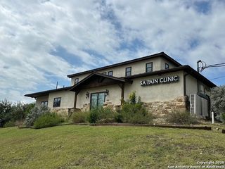 1510 S Main, Boerne, TX 78006