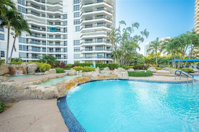 19101 NE 36th Ct 1911, Aventura, FL 33180