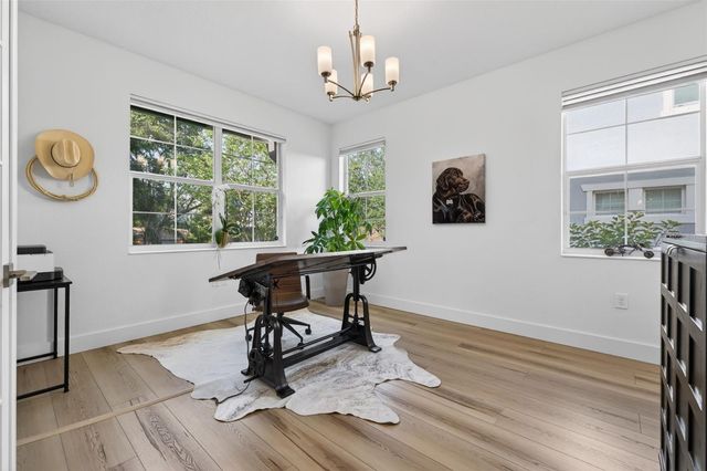 652 10TH AVENUE S, St Petersburg, FL 33701