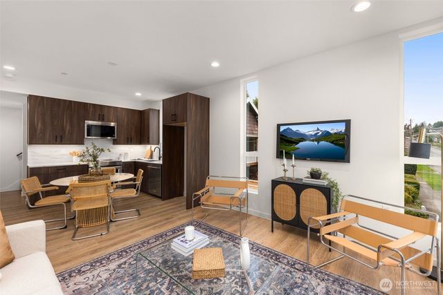 4406 B 50th Avenue S, Seattle, WA 98118