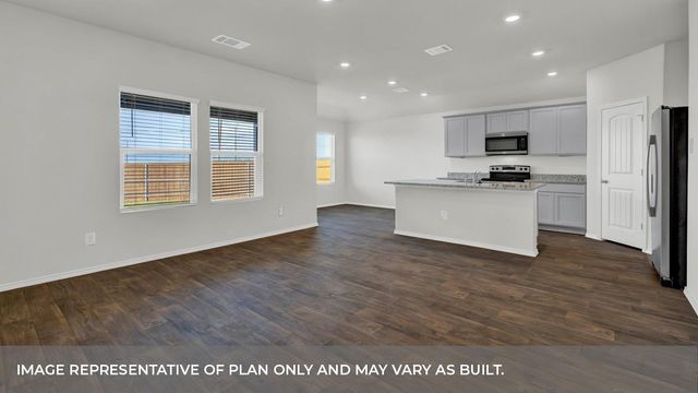 419 LANCEBILL DR, Lockhart, TX 78644