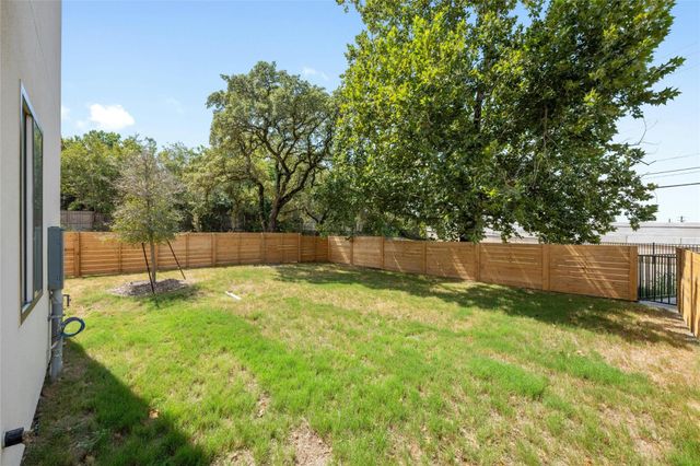 6821 Wolfcreek PASS 2, Austin, TX 78749