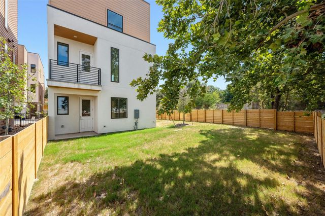 6821 Wolfcreek PASS 2, Austin, TX 78749