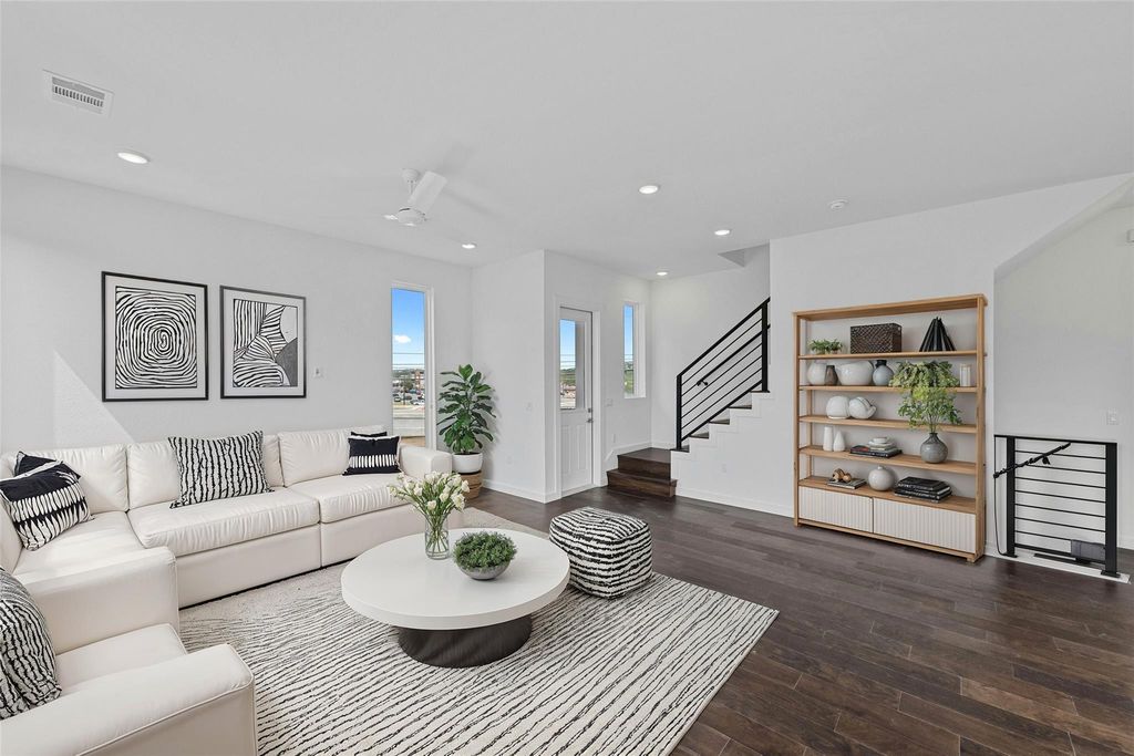 6821 Wolfcreek PASS 2, Austin, TX 78749