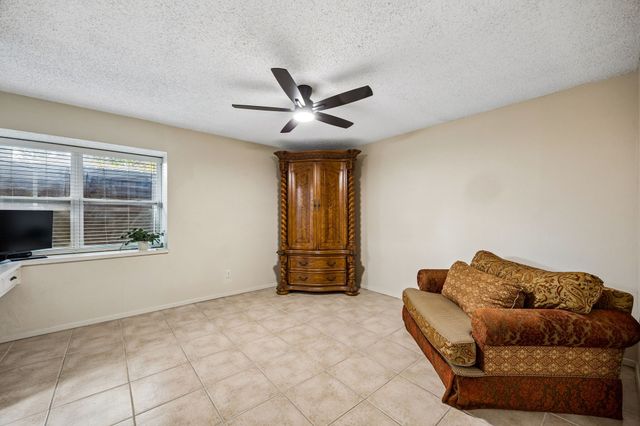 1501 Schumac Lane, Bedford, TX 76022