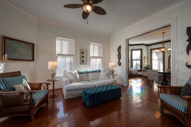 1515 24th Street, Galveston, TX 77550