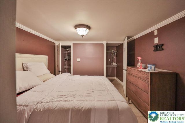 1094 Maple Lake Drive, Lehman Twp, PA 18324