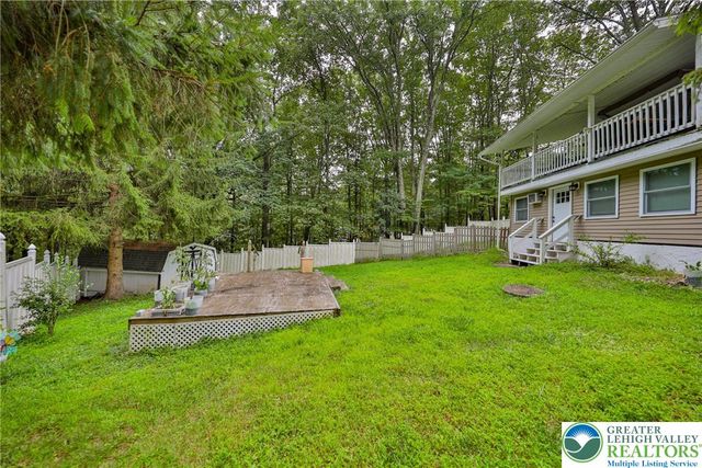 1094 Maple Lake Drive, Lehman Twp, PA 18324