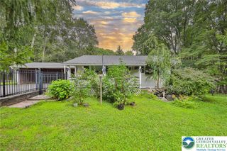 1094 Maple Lake Drive, Lehman Twp, PA 18324