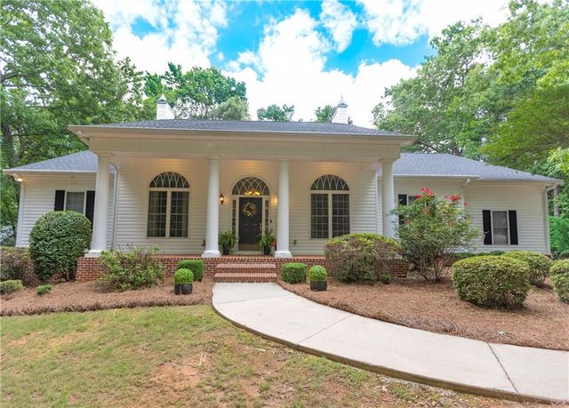 3905 Oak Hill Road, Douglasville, GA 30135