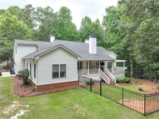 3905 Oak Hill Road, Douglasville, GA 30135