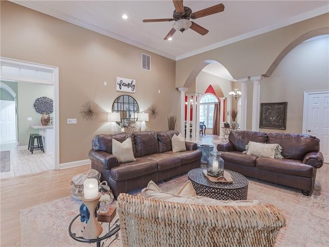 3905 Oak Hill Road, Douglasville, GA 30135