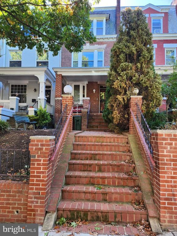 1220 EUCLID ST NW, Washington, DC 20009