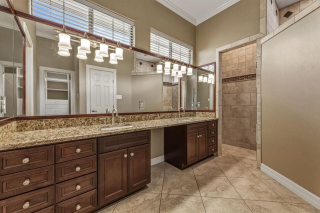 10802 Love Bird CV, Austin, TX 78730