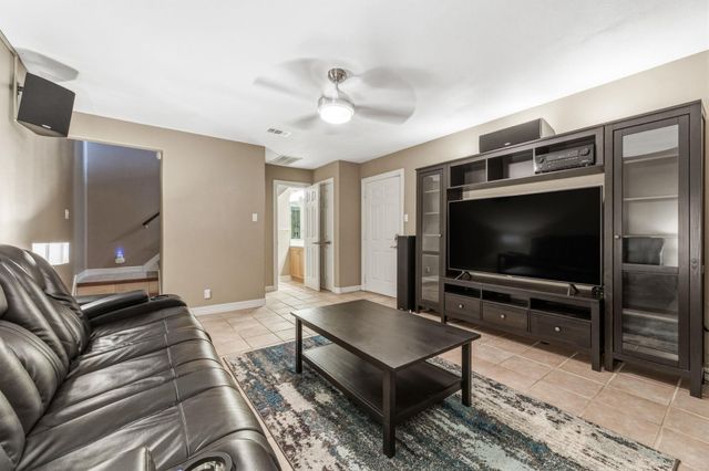 10802 Love Bird CV, Austin, TX 78730