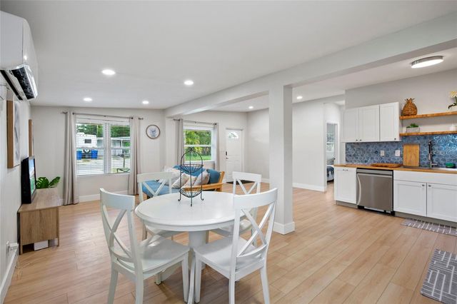 815 67TH STREET S, St Petersburg, FL 33707