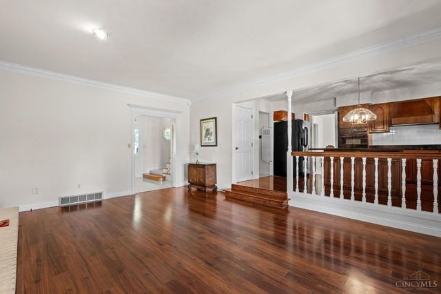 5277 Gabbard Drive, St Clair Twp, OH 45067
