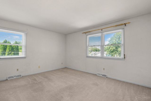 5277 Gabbard Drive, St Clair Twp, OH 45067