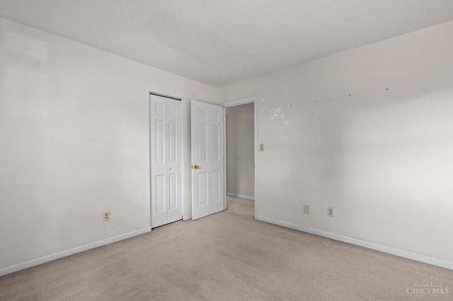 5277 Gabbard Drive, St Clair Twp, OH 45067