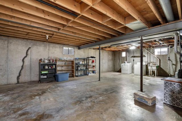 5277 Gabbard Drive, St Clair Twp, OH 45067