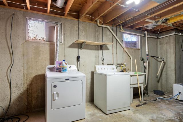 5277 Gabbard Drive, St Clair Twp, OH 45067