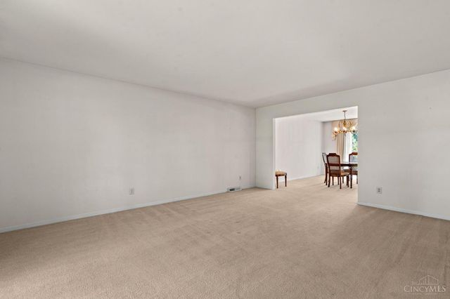 5277 Gabbard Drive, St Clair Twp, OH 45067