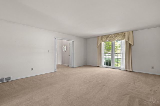 5277 Gabbard Drive, St Clair Twp, OH 45067