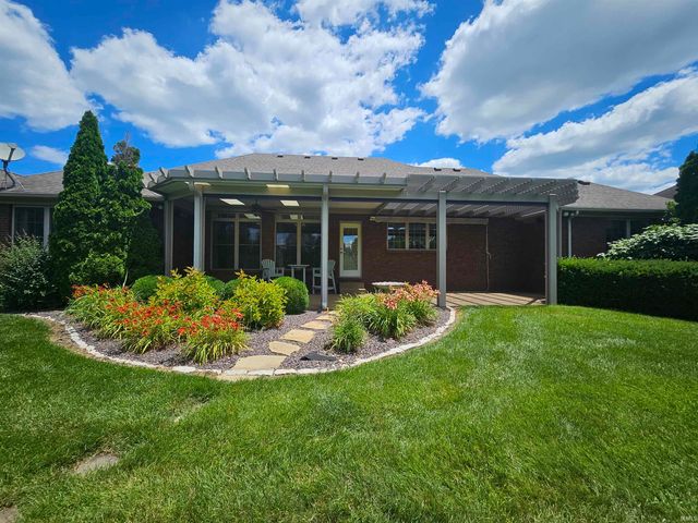 10334 Bernadette Drive, Evansville, IN 47725