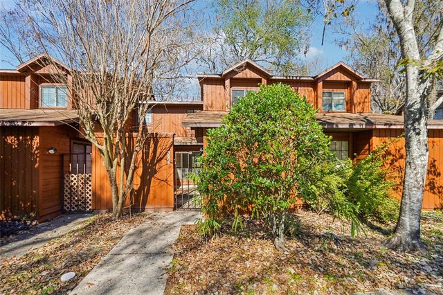 5606 SW 8TH PLACE, Gainesville, FL 32607