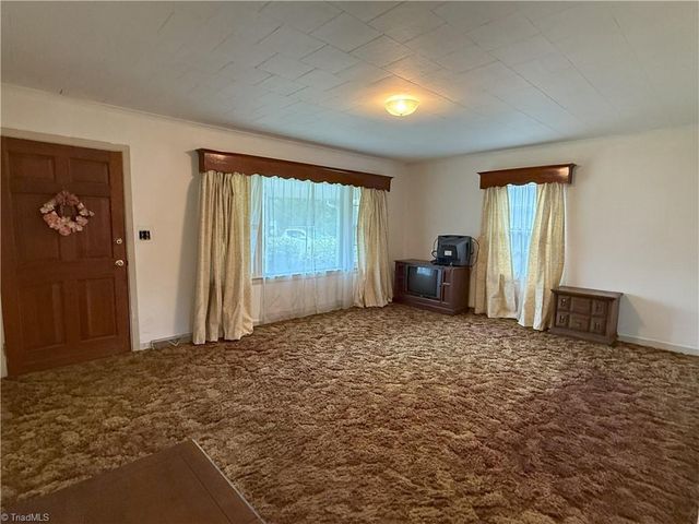 705 Hardeman Street, Thomasville, NC 27360