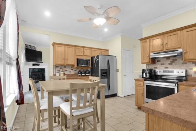 1224 Booth ST, Norfolk, VA 23504