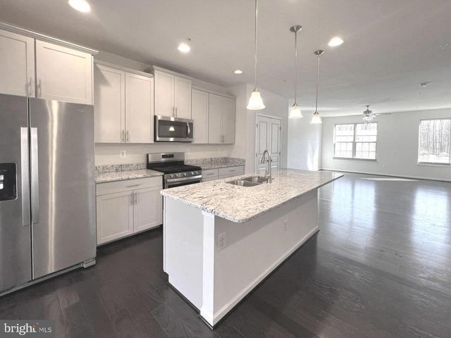 620 SHORE FOREST DR, Glen Burnie, MD 21060