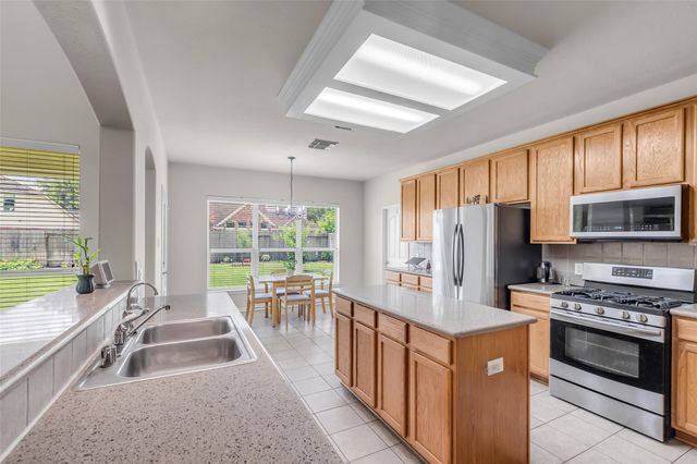 13811 Brannon Field Lane, Houston, TX 77041