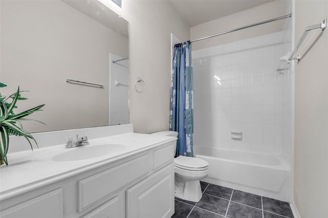 13811 Brannon Field Lane, Houston, TX 77041