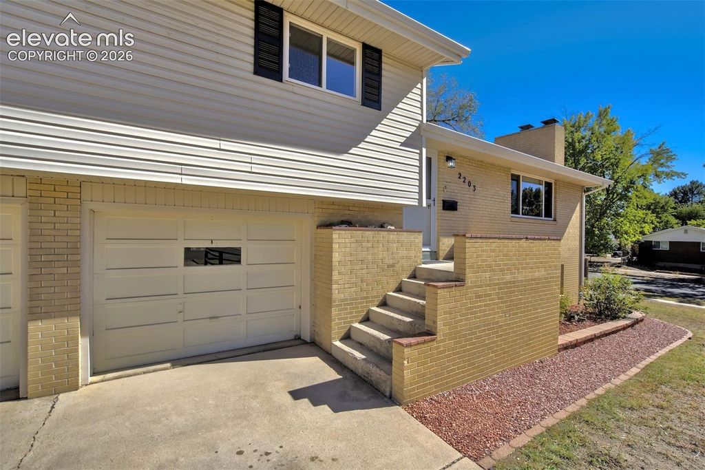 2203 Condor Street, Colorado Springs, CO 80909 — photo 4