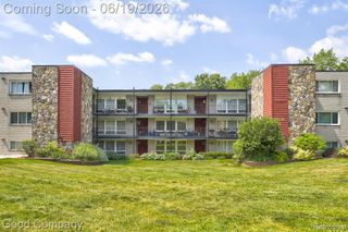 4345 Crooks Road 4, Royal Oak, MI 48073