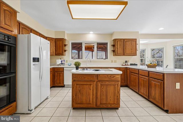 8501 SILVERVIEW DR, Lorton, VA 22079