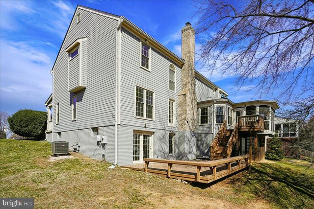 8501 SILVERVIEW DR, Lorton, VA 22079