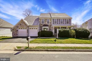 8501 SILVERVIEW DR, Lorton, VA 22079