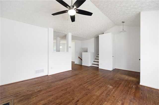 1093 Athena Court, Acworth, GA 30101