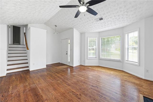 1093 Athena Court, Acworth, GA 30101